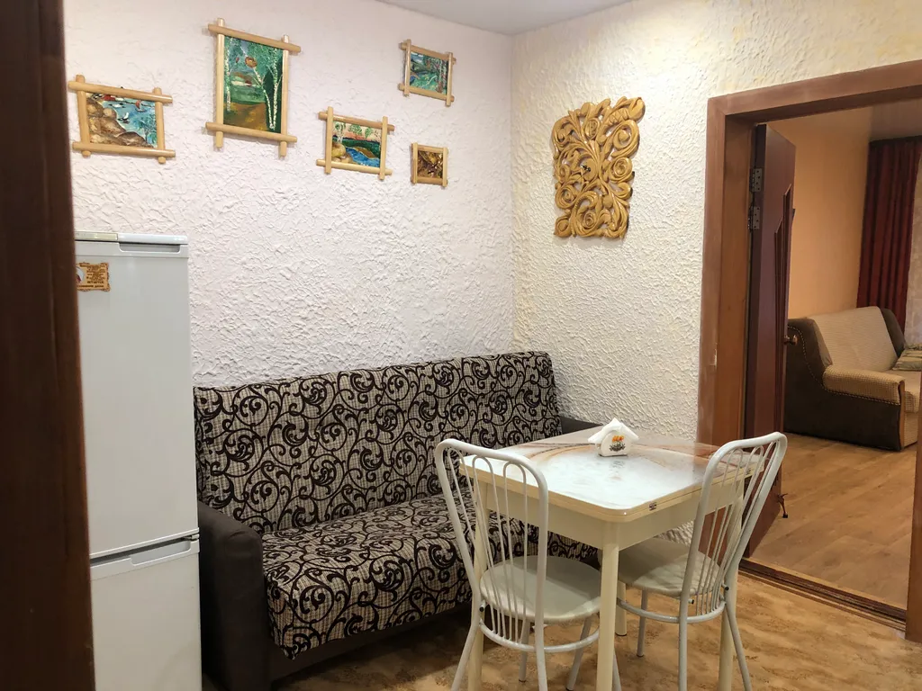 С видом на Кремль однокомнатный номер с кухней и санузлом