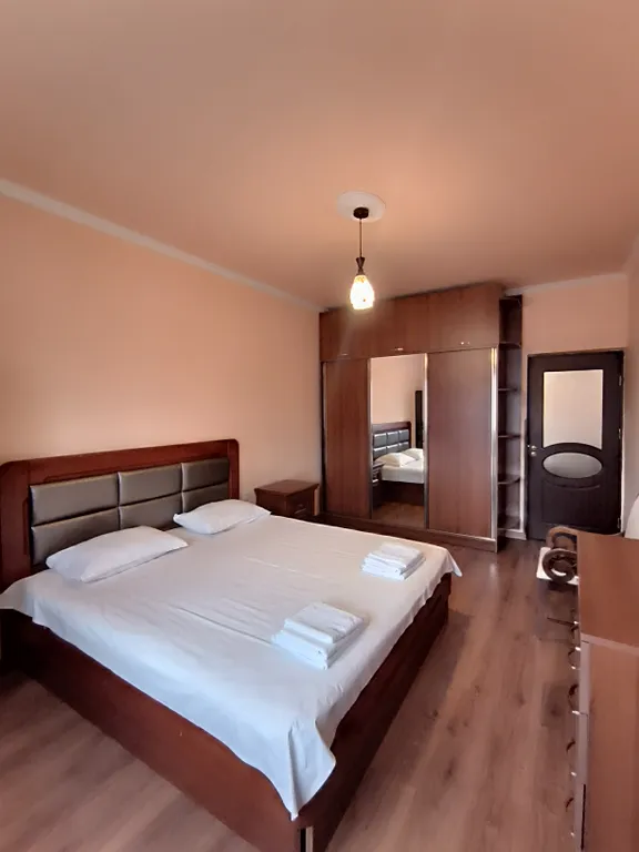 Уютная трехкомнатная квартира в центре Еревана