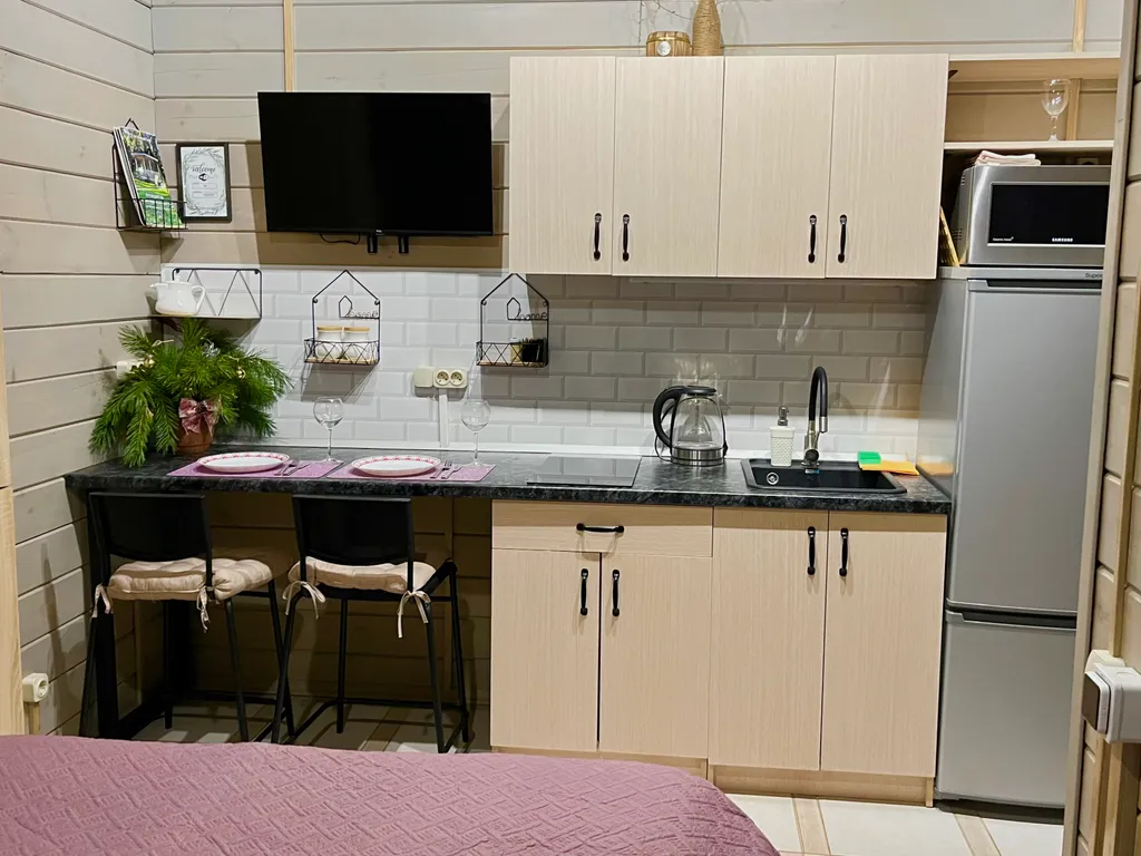 Коттедж Уютный домик на озере Волго на Селигере в сосновом бору — Турбаза Чайка