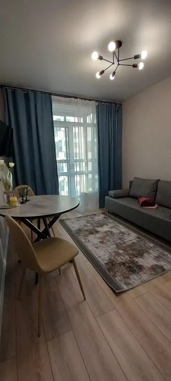 Квартира Квартира Стильная евродвушка с балконом — Мисайлово