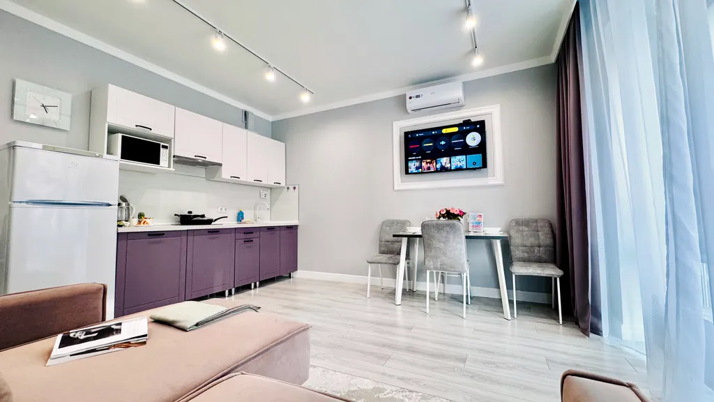 Апартаменты делюкс в авторском квартале в центре города