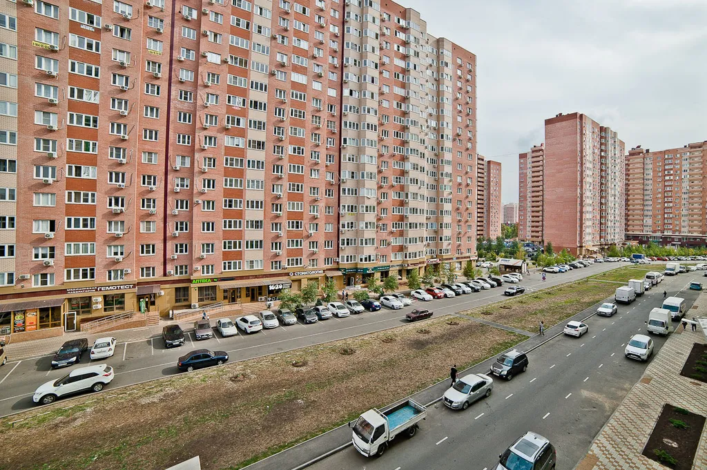 Квартира Большая однокомнатная квартира для семьи рядом с парком 
 Галицкого — Краснодар