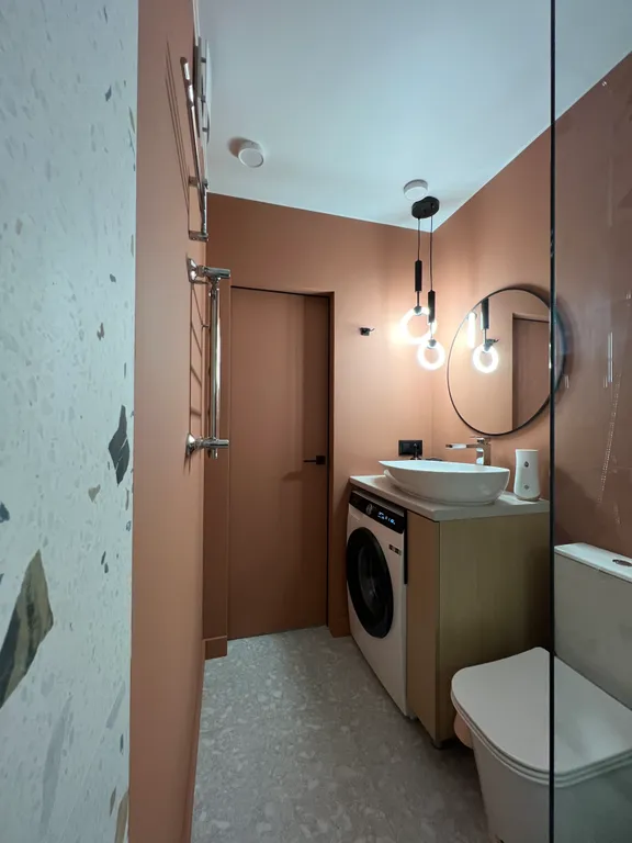 Уютная студия в центре (рядом ЖД, автовокзал, центр)