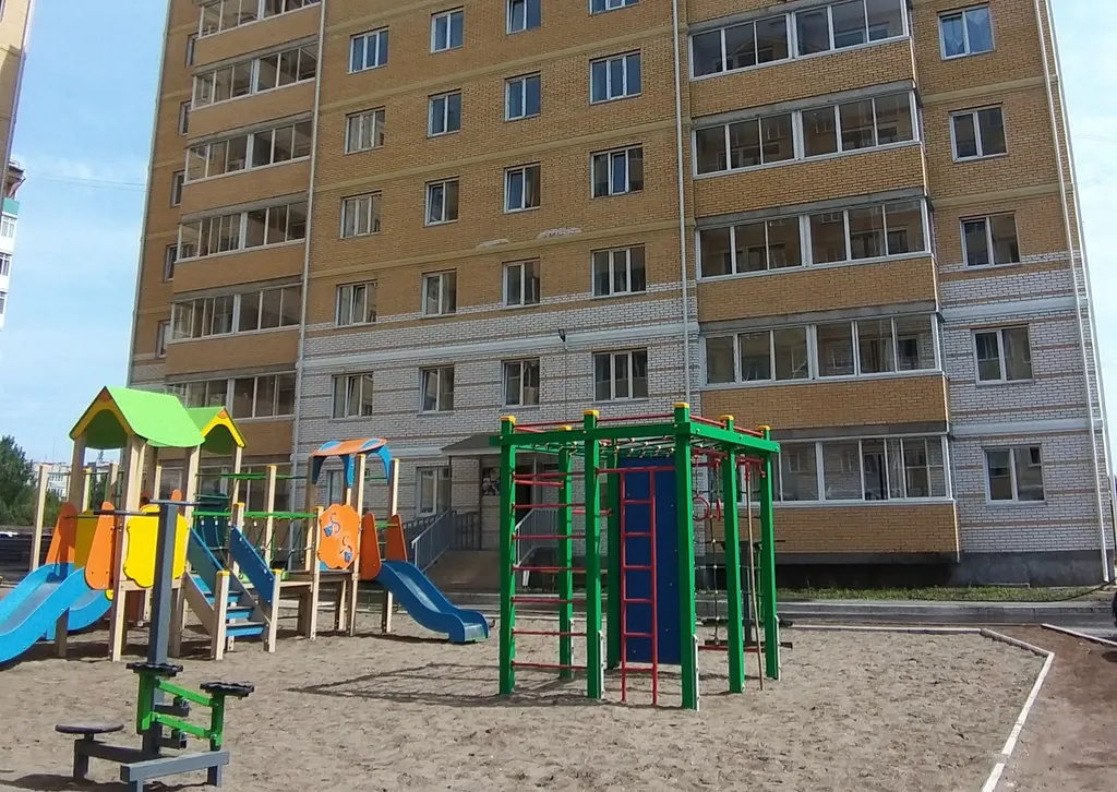 Квартира-студия в новом доме в районе войсковой части