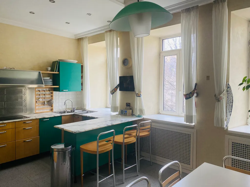 Квартира на Патриарших с двумя спальнями