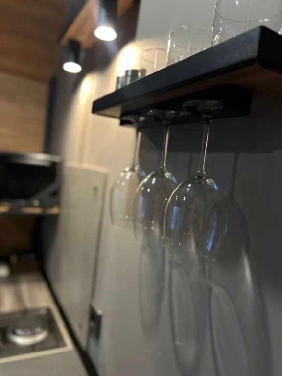 Стильный дом из морского контейнера