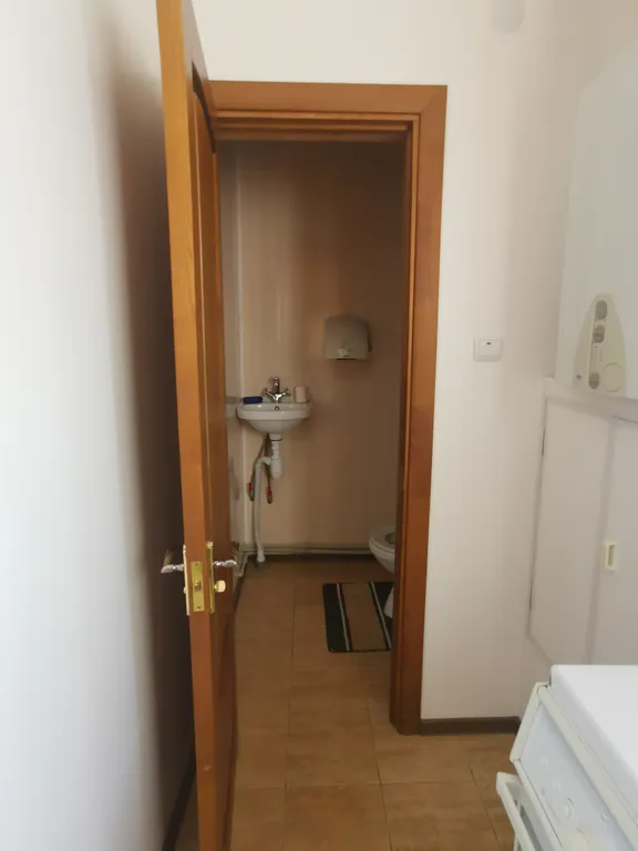 Домик у озера