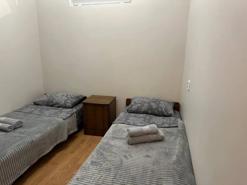 Уютная солнечная квартира