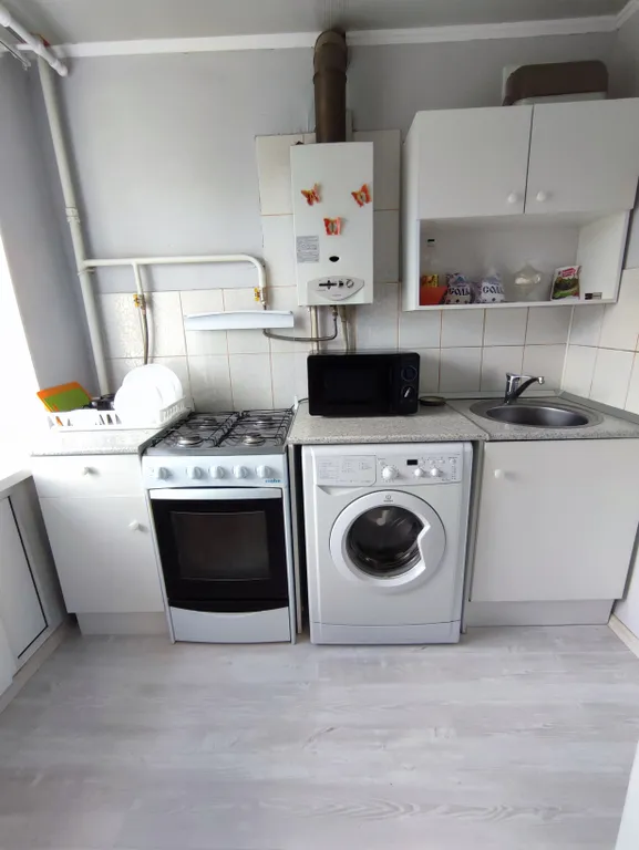 Чистая квартира с балконом, с wi-fi в центре города