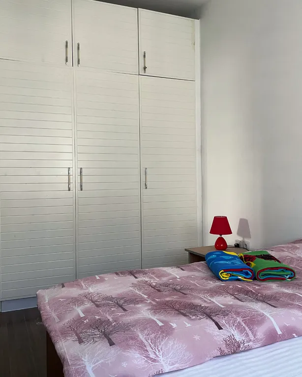 Комната в трёхкомнатной квартире