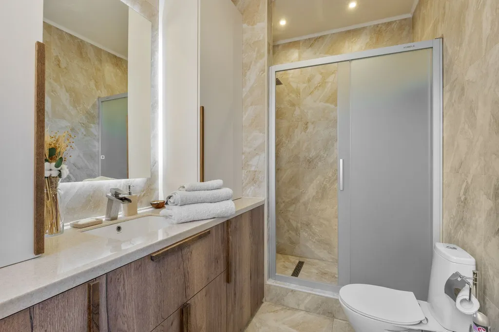 Дом с камином и баней на дровах в райском уголке