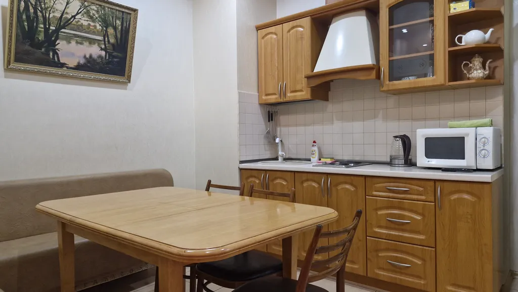 Просторная 2-х комнатная квартира в центре Алушты