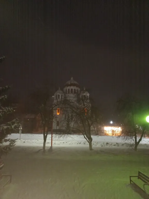 Квартира напротив храма, самый центр