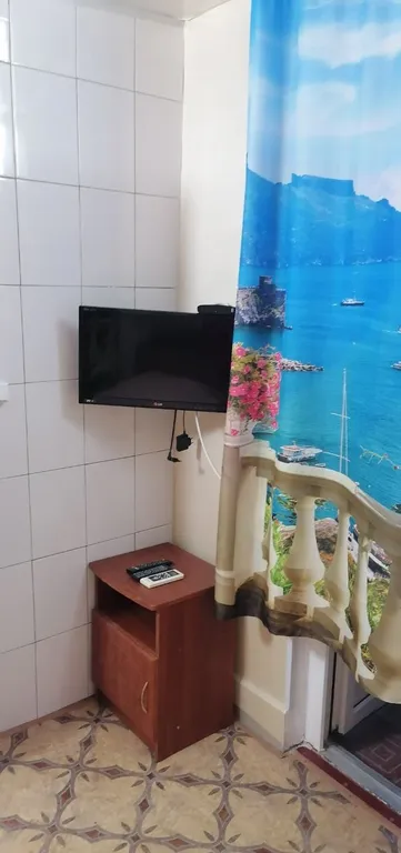 Двухместный домик со своей беседкой