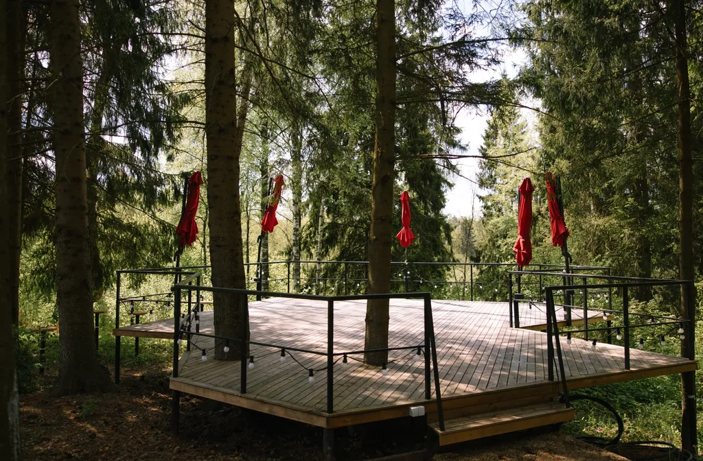 Дом из металлических морских контейнеров