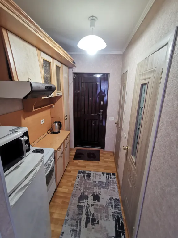 Миниатюрная квартира в районе центрального стадиона