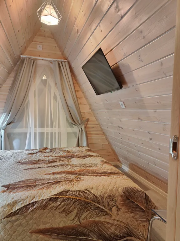 Коттедж Уютный новый Трехкомнатный дом у озера — Ларионово