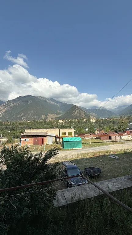 Уютная квартира с видом на горы, всё в шаговой доступности