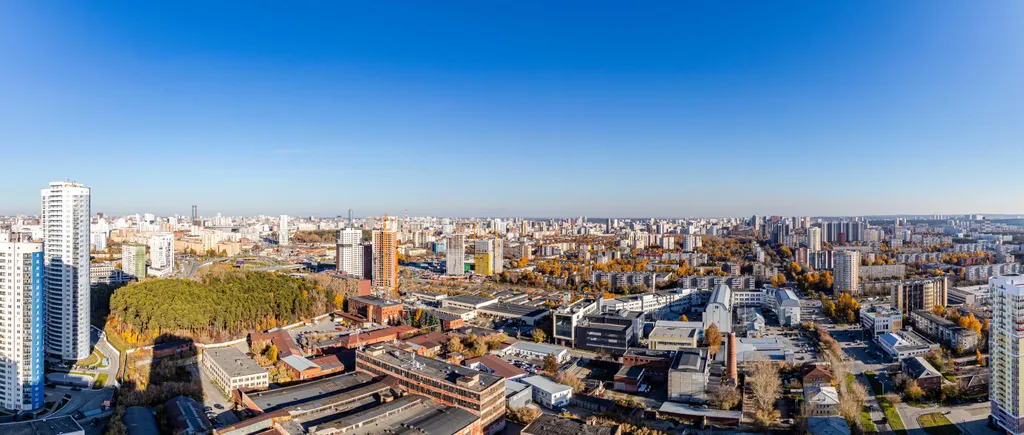 Квартира Комфортные апартаменты с панорамным видом на центр города — Екатеринбург