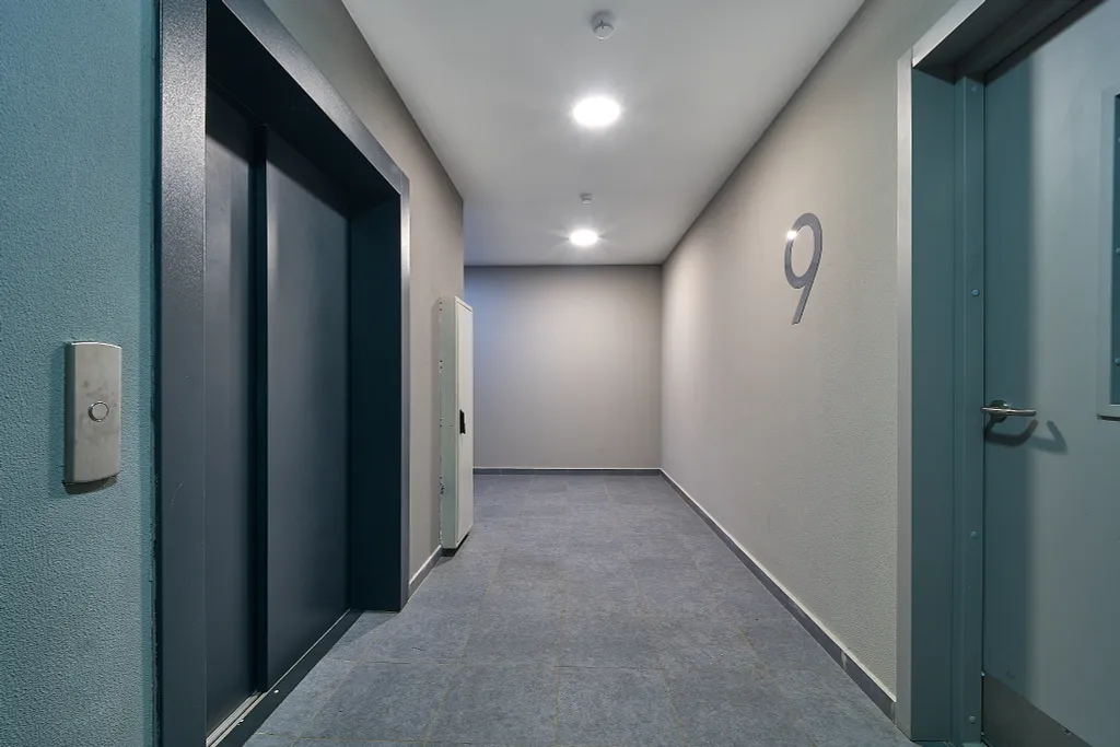 Евродвушка на последнем этаже