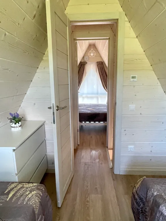 Коттедж Уютный дом аттик А-фрейм у Снетковского озера — Ларионово