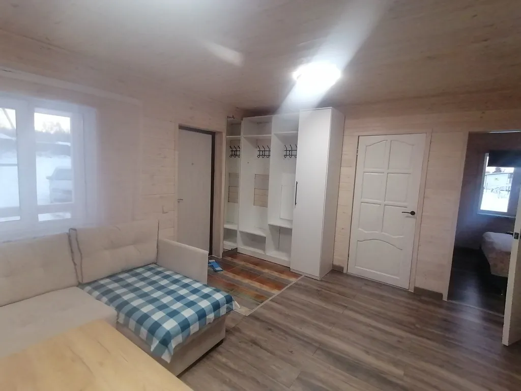 Коттедж Уютный новый дом-таунхаус — Светлое