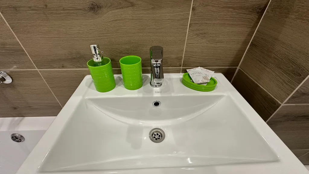 Квартира Квартира Уютная студия с панорамным видом на реку Кубань — Краснодар