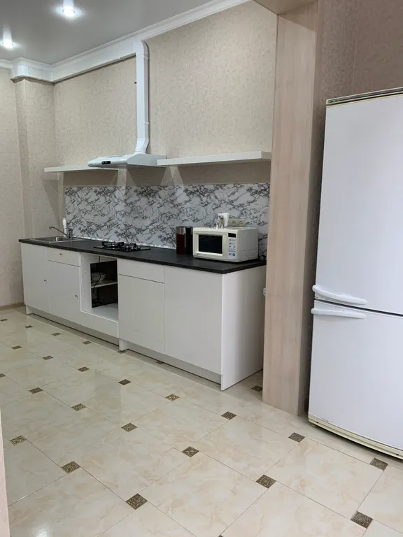 Однокомнатная просторная и светлая квартира