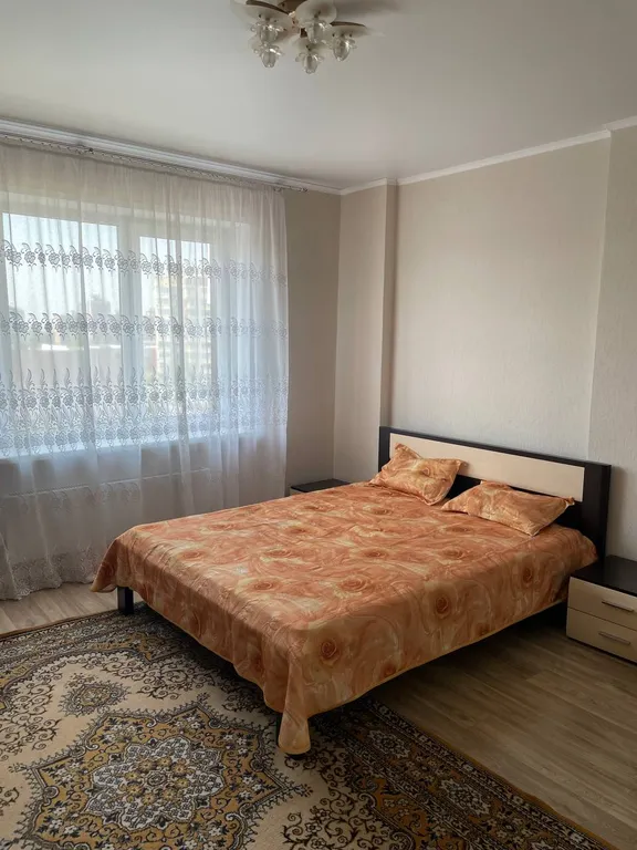 Светлая, чистая, уютная квартира в новой части города — аренда посуточно в Старый Оскол