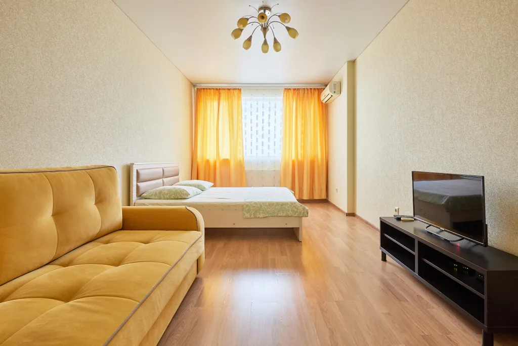 Квартира Апартаменты в центре — Краснодар