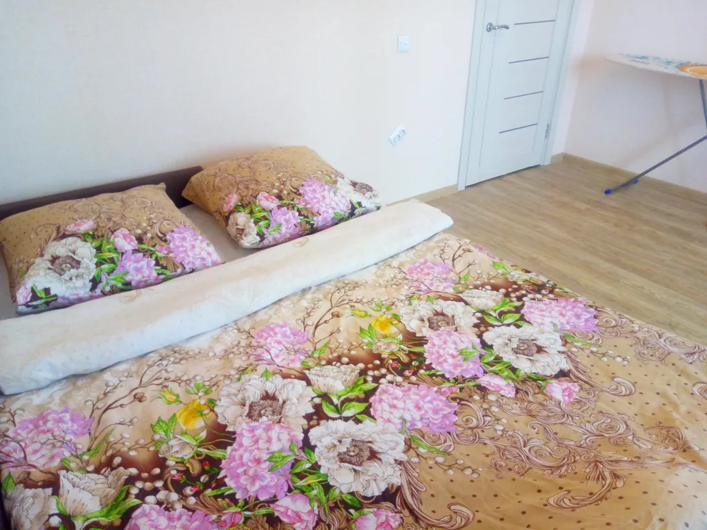 Уютная 1-комнатная квартира на Аралии