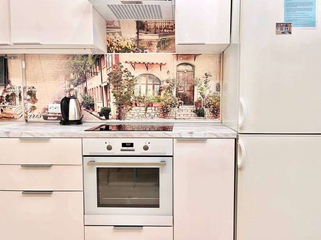 Евродвушка Апарт Гулливер с лоджией в центре