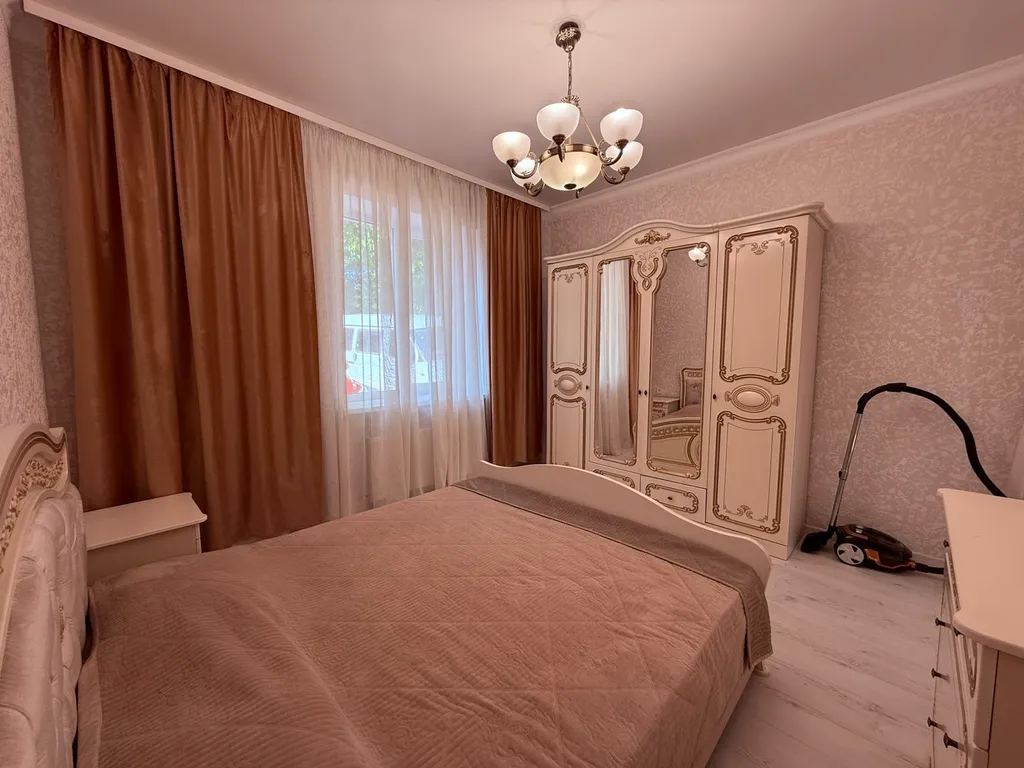 Коттедж Отличный 3-комнатный большой дом в одном из лучших районов города — Пятигорск