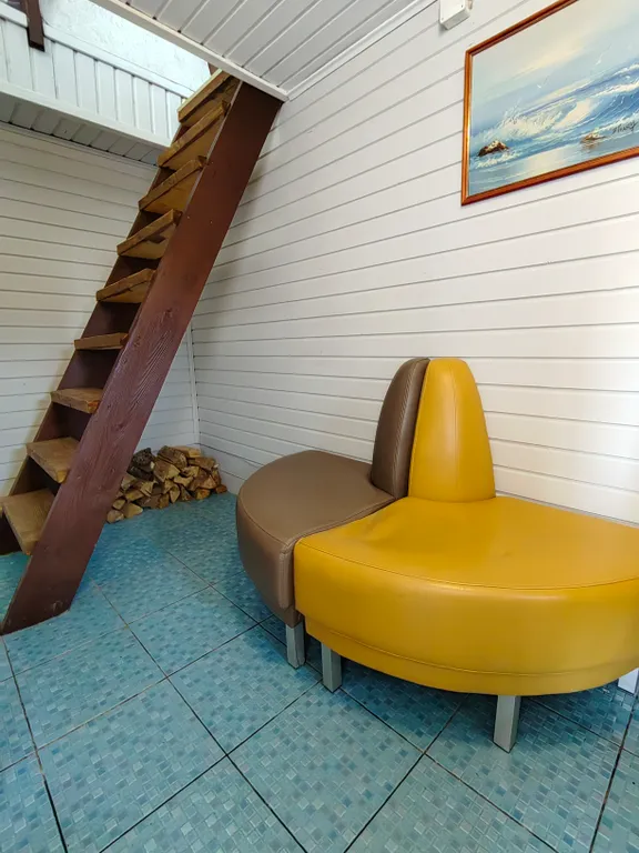 Дом в черте города