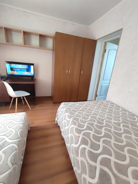 Второй этаж дома с балконом в Профессорском уголке