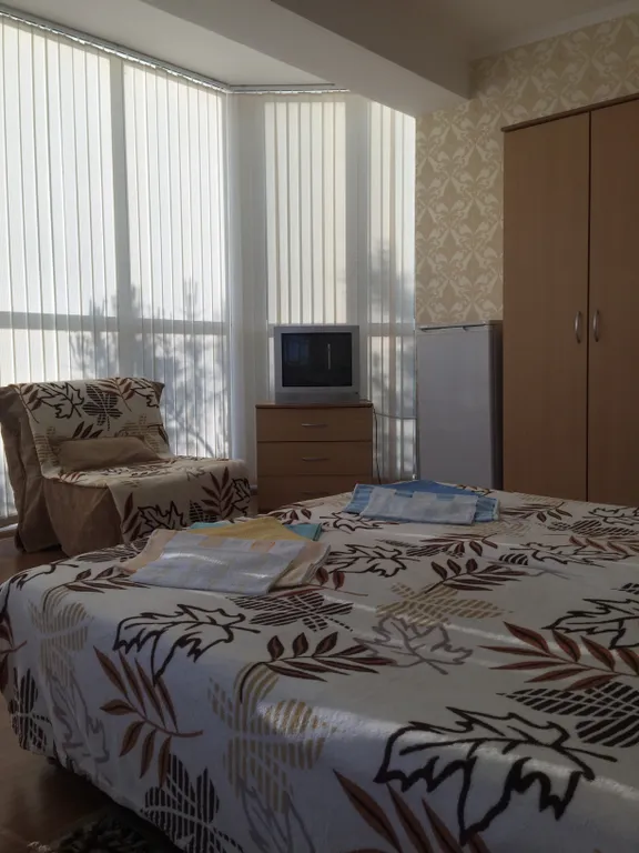 Квартира Комната с панорамным остеклением и видом на море — Лазаревское