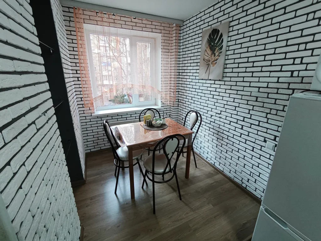 Новая квартира для 4 человек c дизайнерским ремонтом