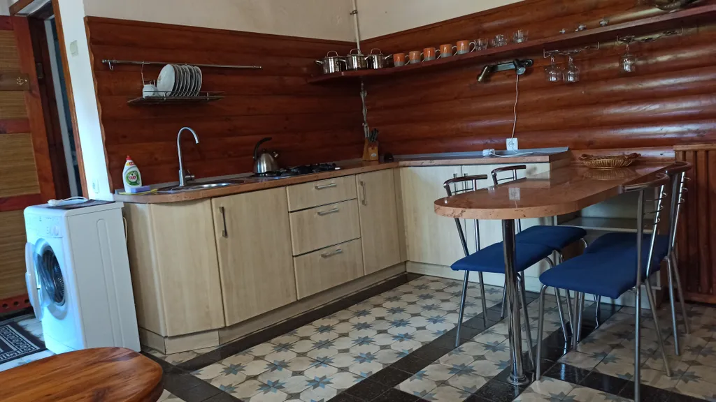 Коттедж Уютный коттедж рядом с Набережной — Ялта