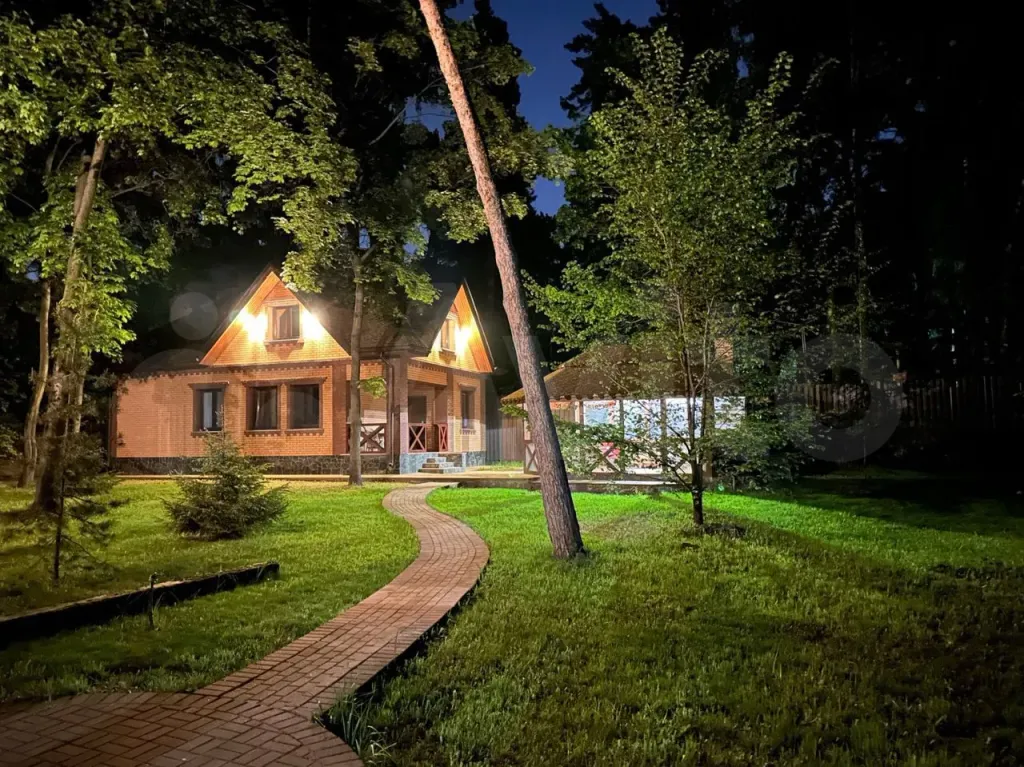 Коттедж 3-комнатный Дом — аренда посуточно в Малаховка