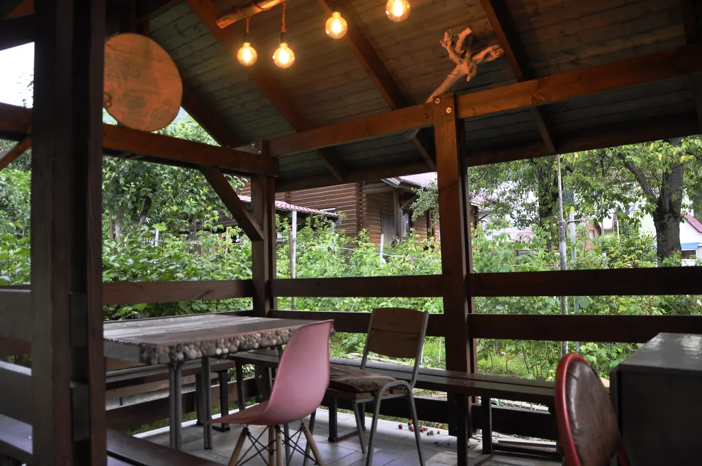 Уединенный эко-дом с видом на горы