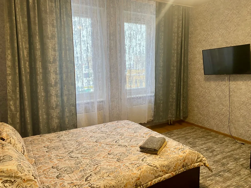 Квартира кузнечики