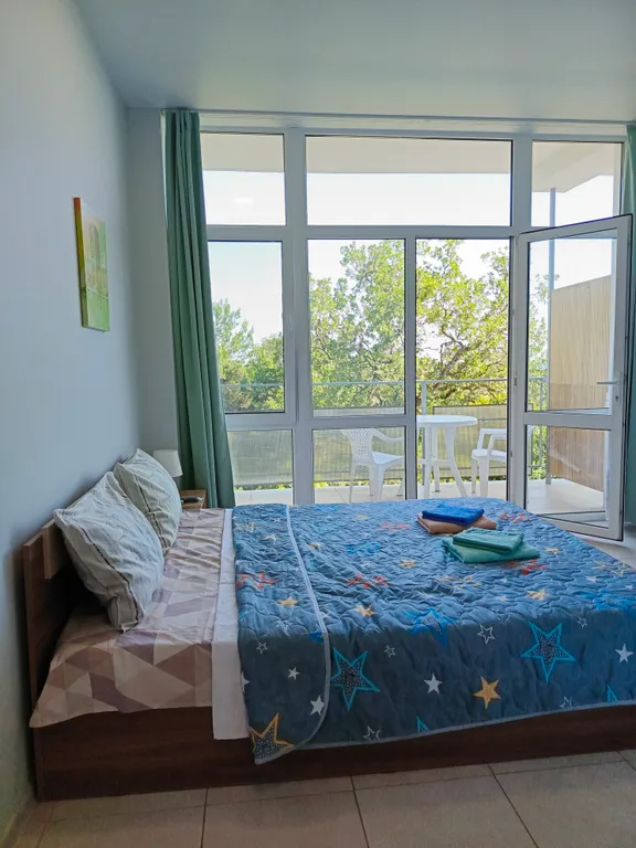 Уютная студия с видом на море