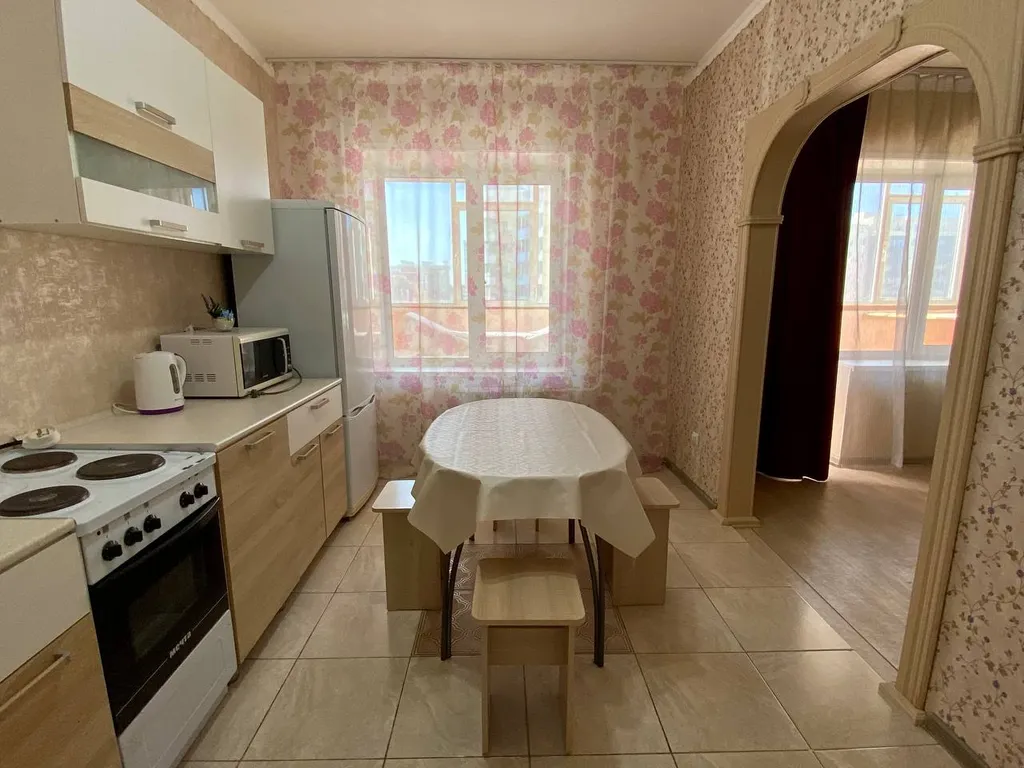 Большая квартира на Пояркова