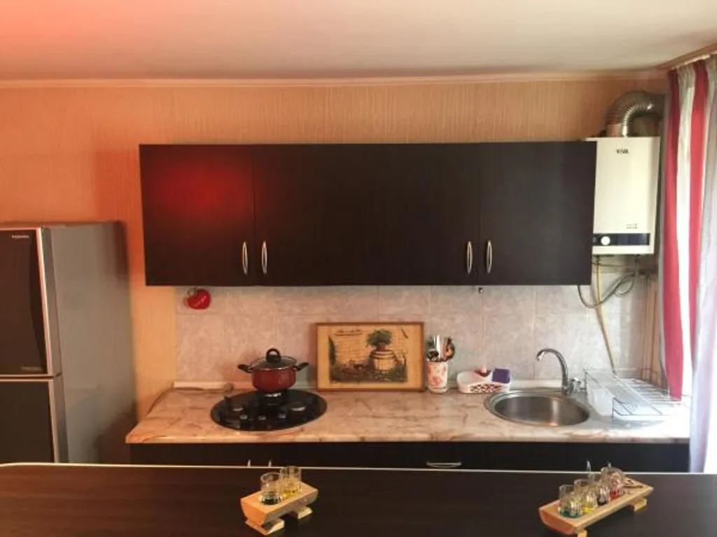 3-комнатная Квартира — аренда посуточно в Тбилиси