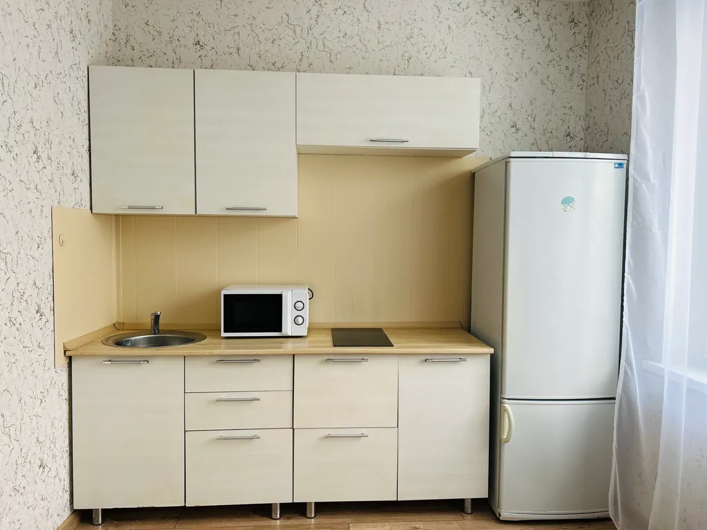 Квартира Квартира рядом с Дворцом спорта имени Ивана Ярыгина — Красноярск