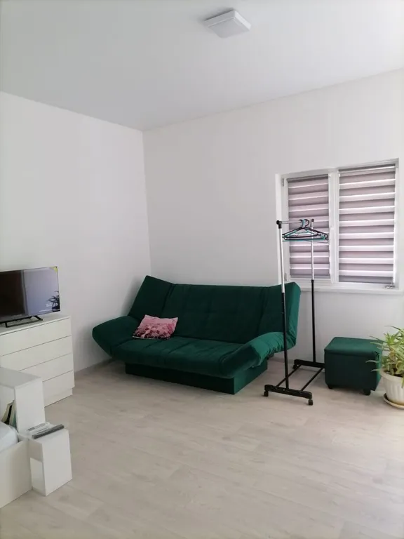 Двухквартирный дом недалеко от моря