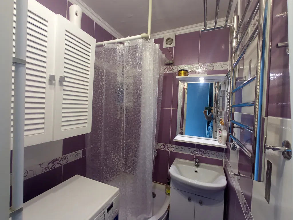 Уютная светлая комната рядом с морем