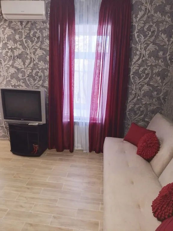 Уютная студия в центре с двориком