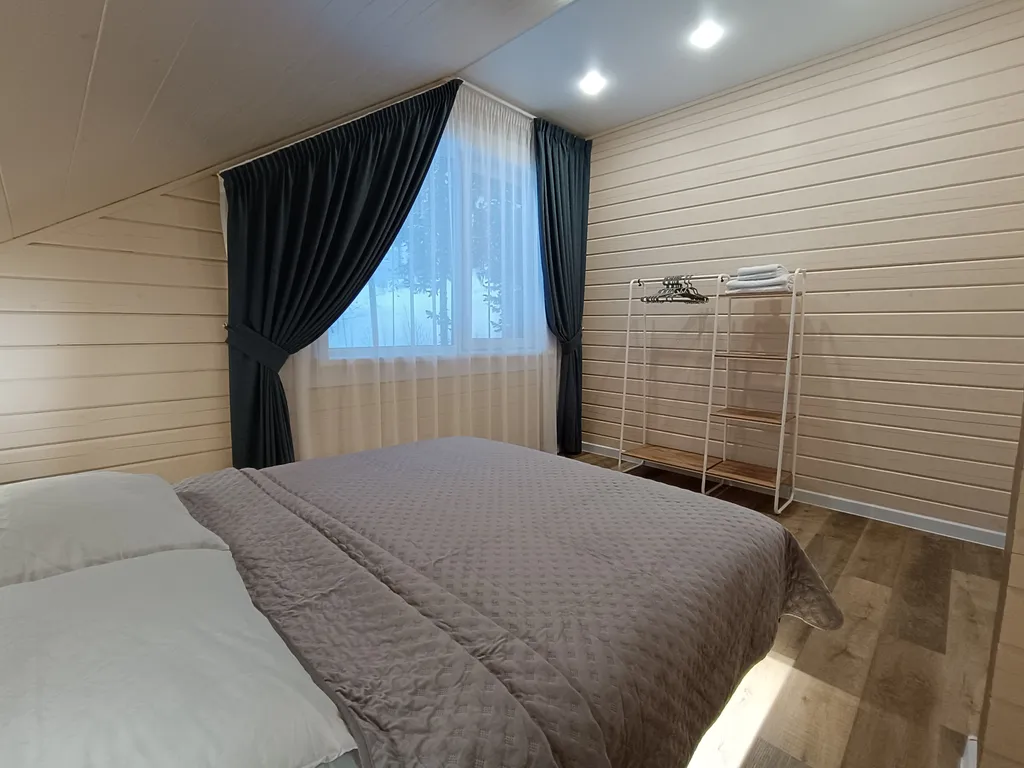 5-комнатный Дом