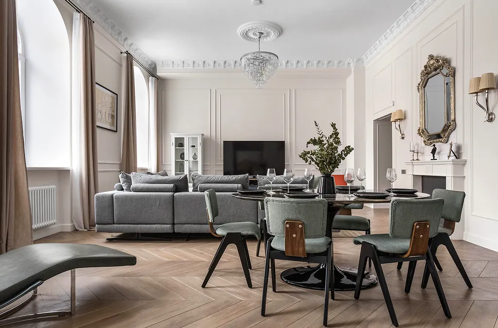 Дизайнеpские апартаменты с балконом